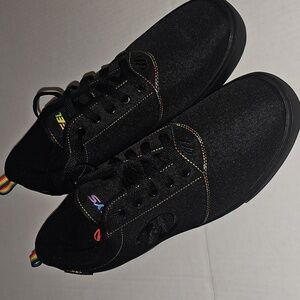 Heelys Pro 20 Rainbow Shoes Black Sneakers NWOT. SZ 10